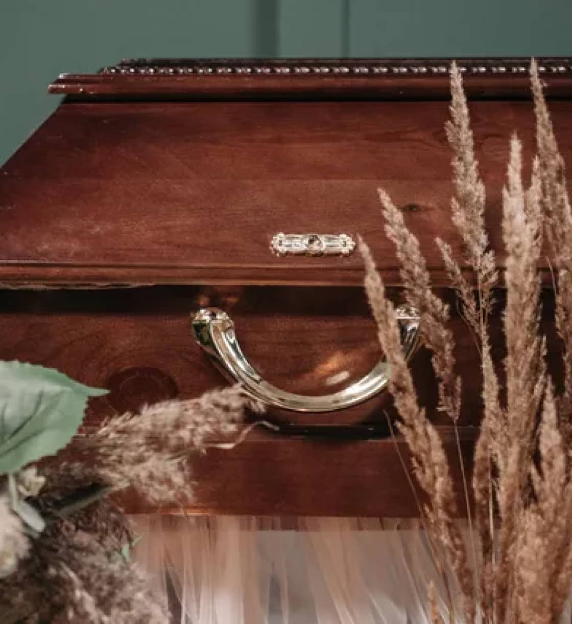 An image of ta coffin