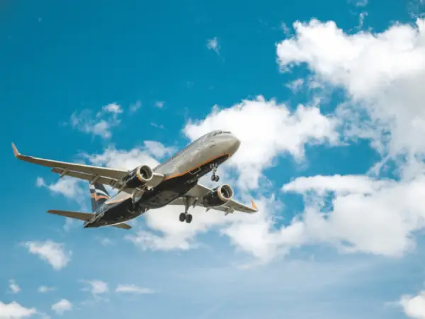 plane in the process of a repatriation
